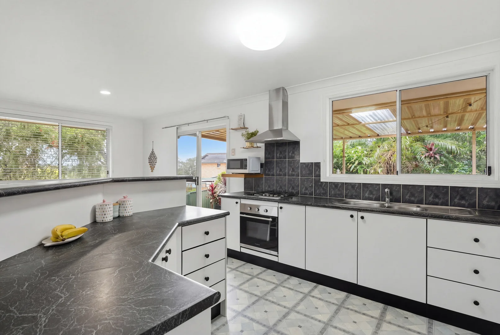 Additional image 8 of 25A Pendant Parade, Killarney Vale NSW 2261