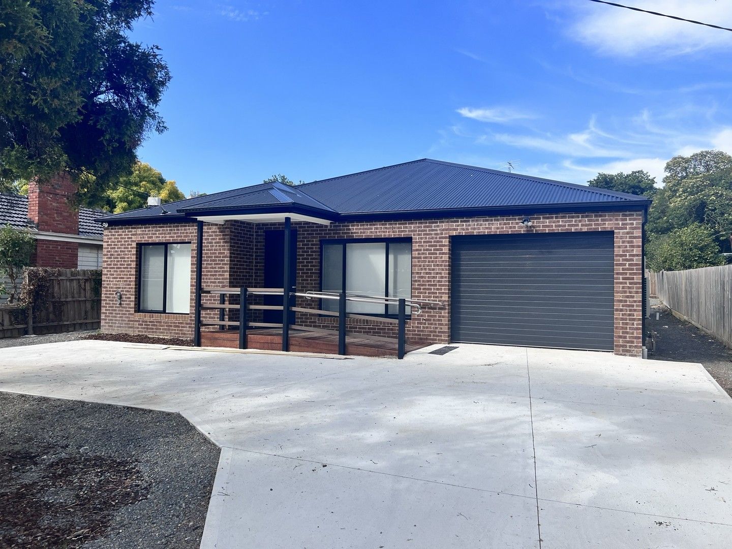 Rooms/9 Miller Grove, Ringwood East VIC 3135 Apartment For Rent 300 Domain
