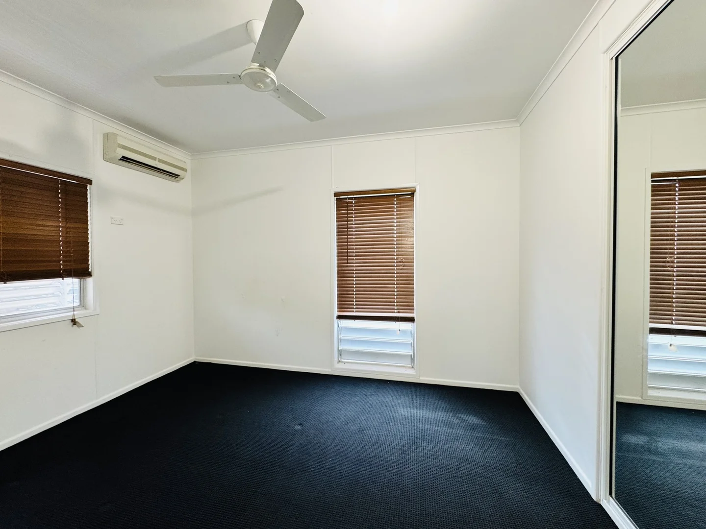 Additional image 8 of 14 FLIGHT Drive, Moranbah QLD 4744