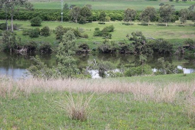 Picture of MOUNT LAWLESS QLD 4625