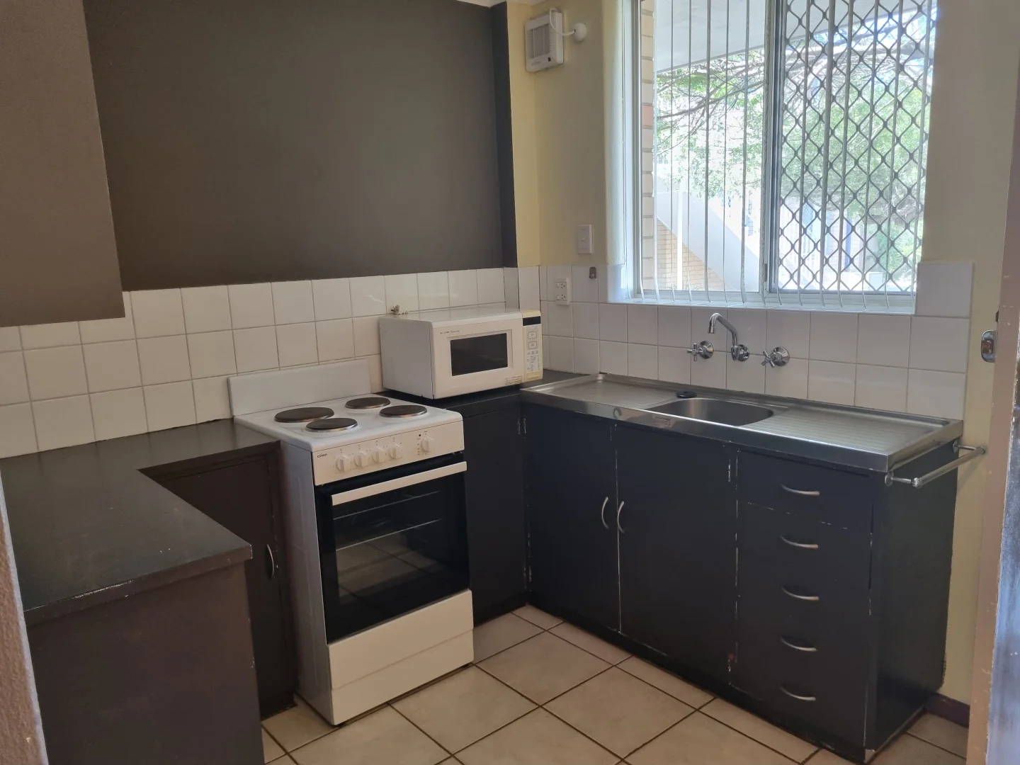 Additional image 4 of 2/171-173 Elliott Road, Scarborough WA 6019