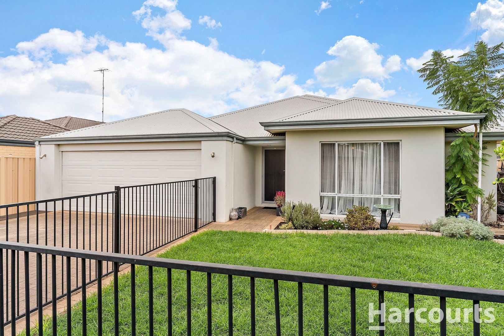 10 Greenacre Street, Pinjarra WA 6208 Domain