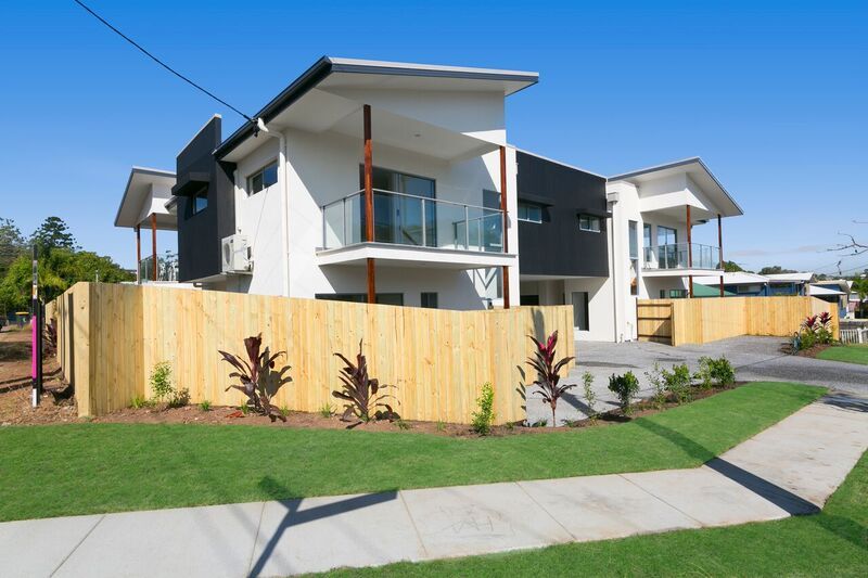 3 bedrooms Townhouse in 4/51 Steele Street HOLLAND PARK QLD, 4121