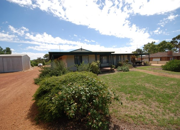 10 Dellar Street, Narrogin WA 6312