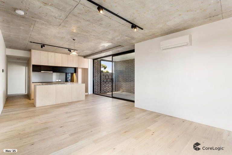 2 bedrooms Apartment / Unit / Flat in 201/729 Burwood Rd HAWTHORN VIC, 3122