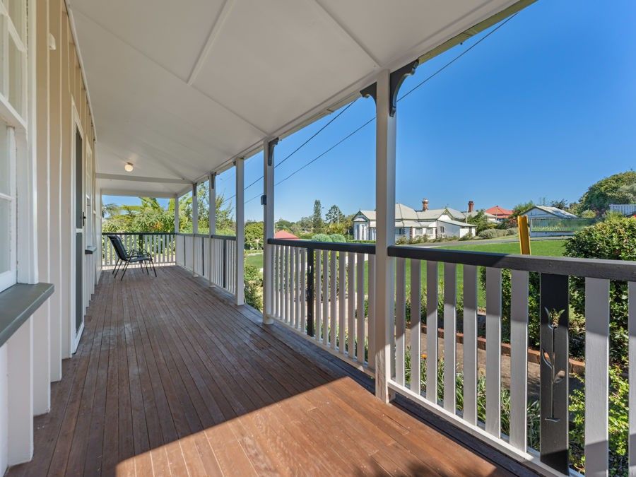 4 Macalister Street, Ipswich QLD 4305, Image 2