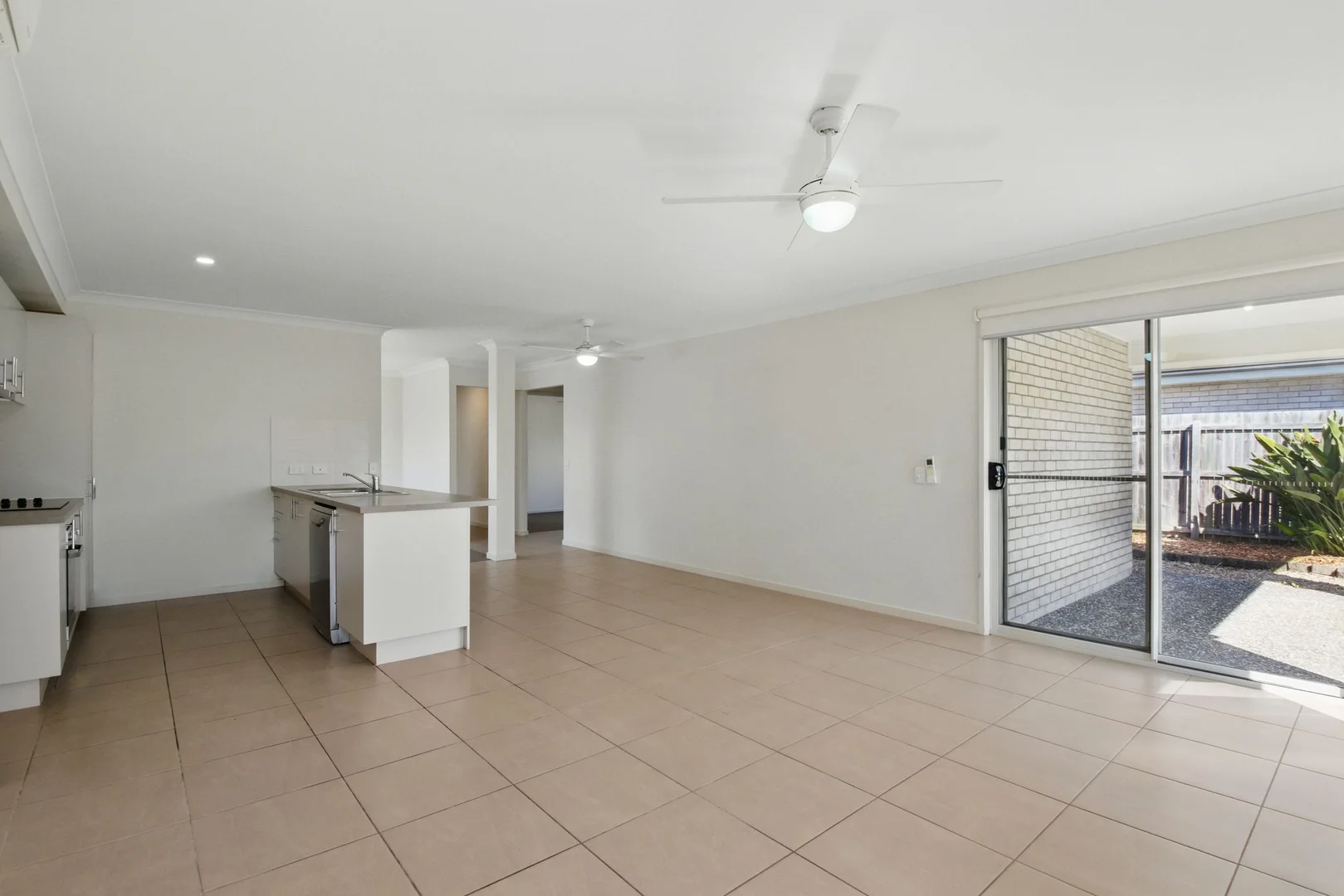 Additional image 4 of 22 Eagleton Crescent, Leichhardt QLD 4305