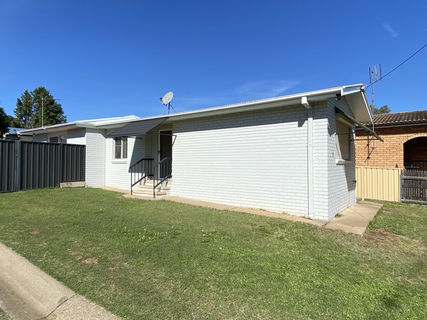 1 bedrooms House in 5 Cohen Street TAMWORTH NSW, 2340