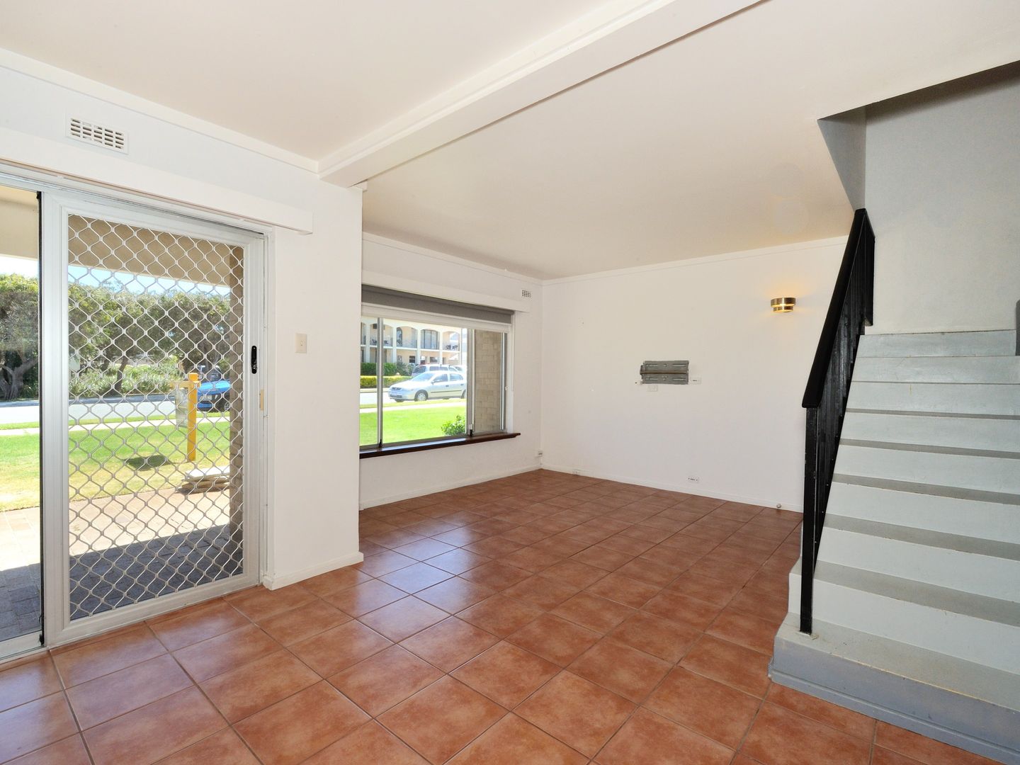 3/154 Arcadia Drive, Shoalwater WA 6169, Image 2