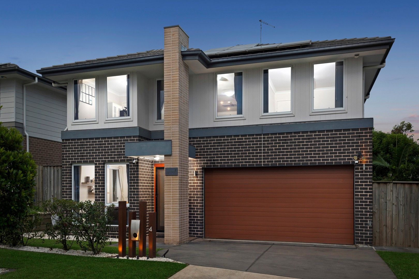 5 bedrooms House in 4 Lillian Crescent SCHOFIELDS NSW, 2762