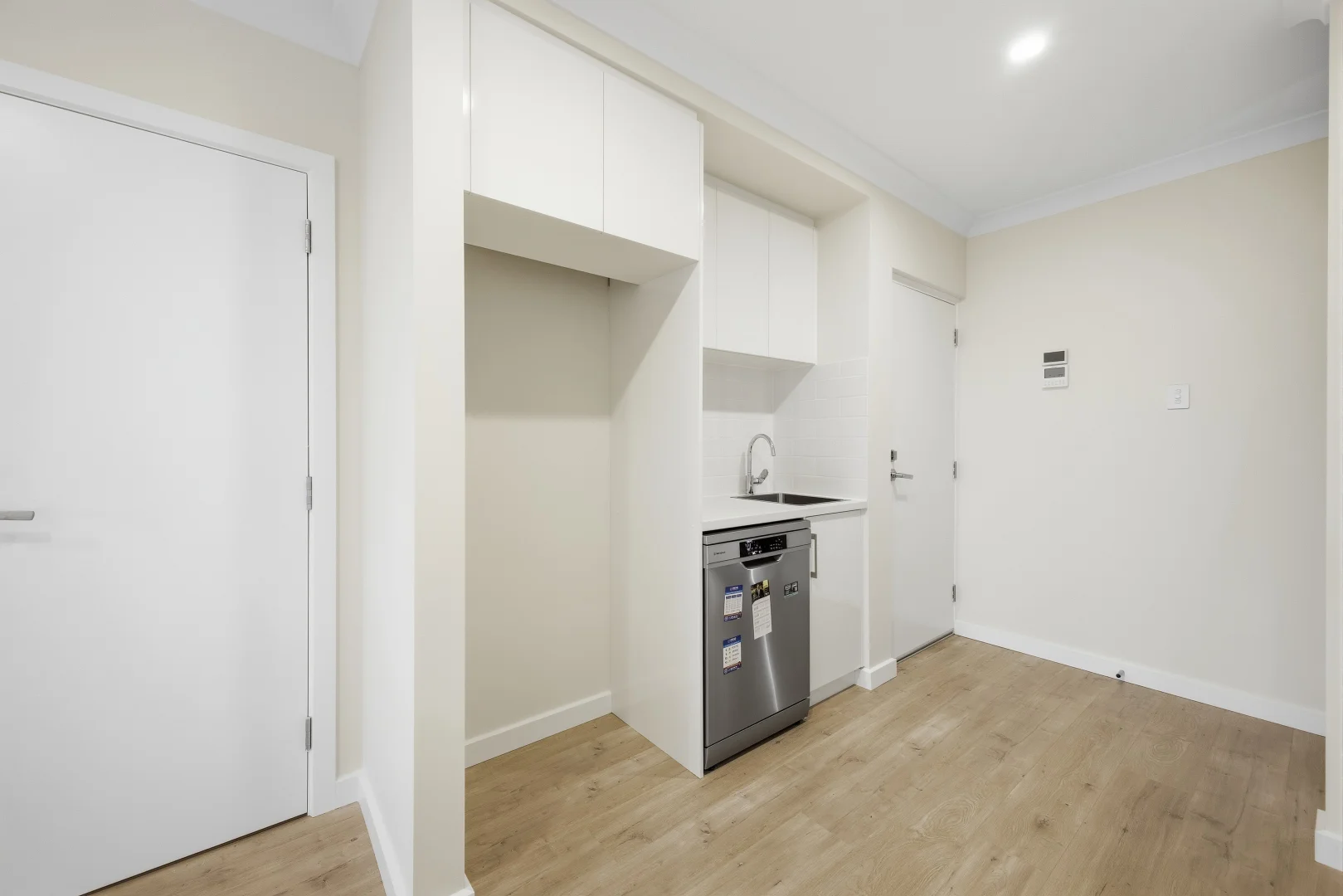 Additional image 11 of 119B Tapleys Hill Road, Glenelg North SA 5045