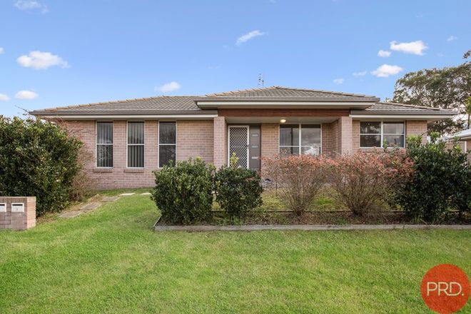 Picture of 1/9 Windermere Road, LOCHINVAR NSW 2321