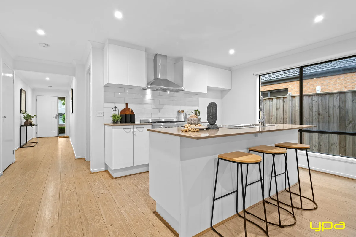 Additional image 3 of 29 Elmsford Crescent, Cranbourne West VIC 3977