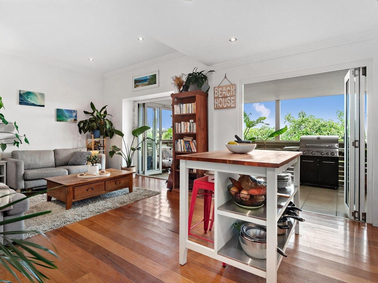 2 bedrooms Semi-Detached in 149 Queenscliff Road QUEENSCLIFF NSW, 2096