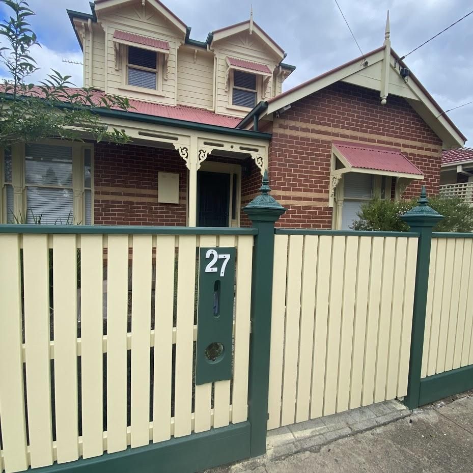 4 bedrooms House in 27 Howard Street MAIDSTONE VIC, 3012