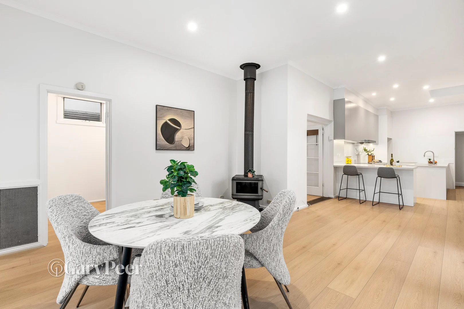 Additional image 4 of 28 Fitzgibbon Crescent, Caulfield North VIC 3161