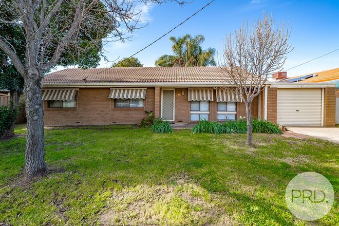 Picture of 1 Eyre Street, LAKE ALBERT NSW 2650