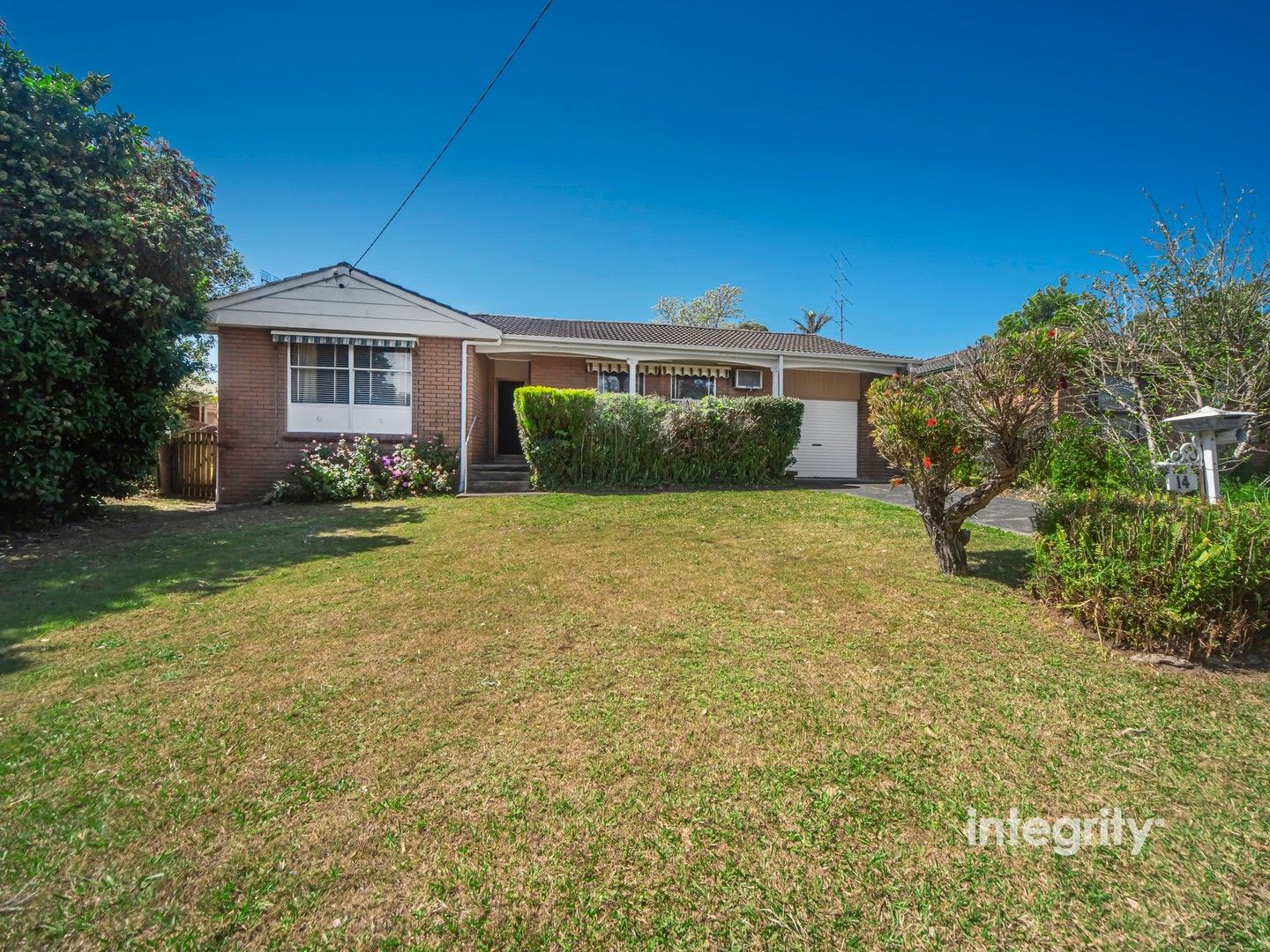 3 bedrooms House in 14 Amalfi Crescent NOWRA NSW, 2541
