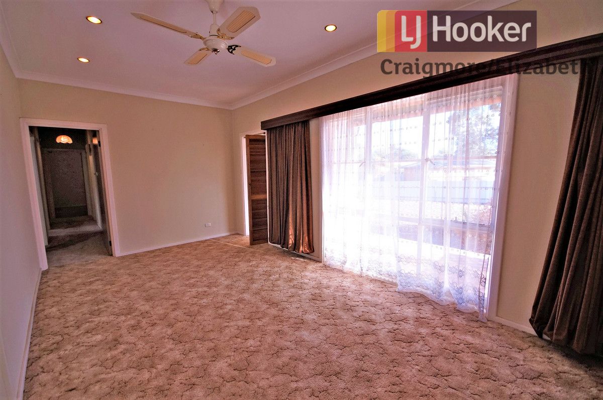 8 Waite Street, Elizabeth Downs SA 5113, Image 2