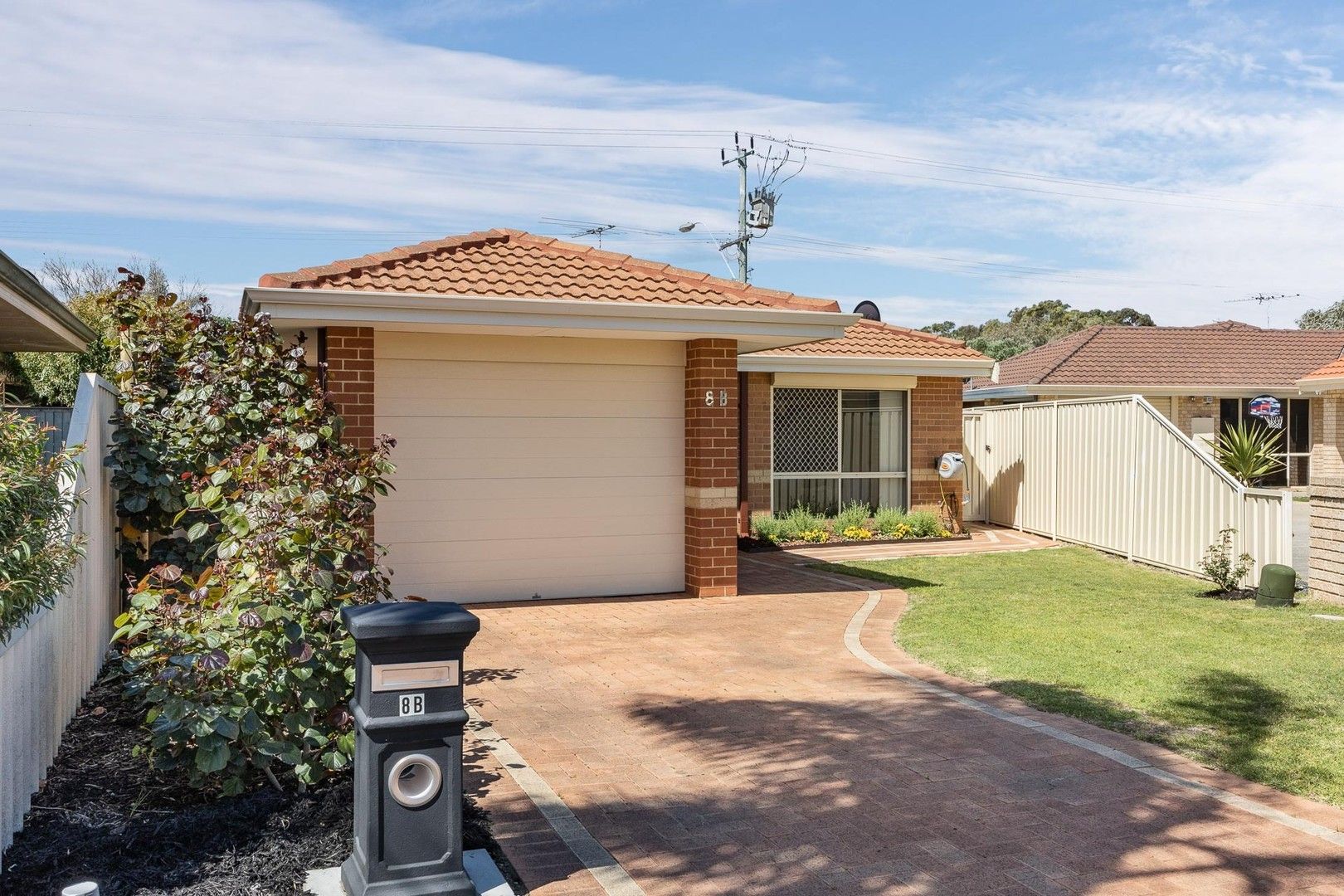 3 bedrooms House in 8B Bacich Mews LAKE COOGEE WA, 6166