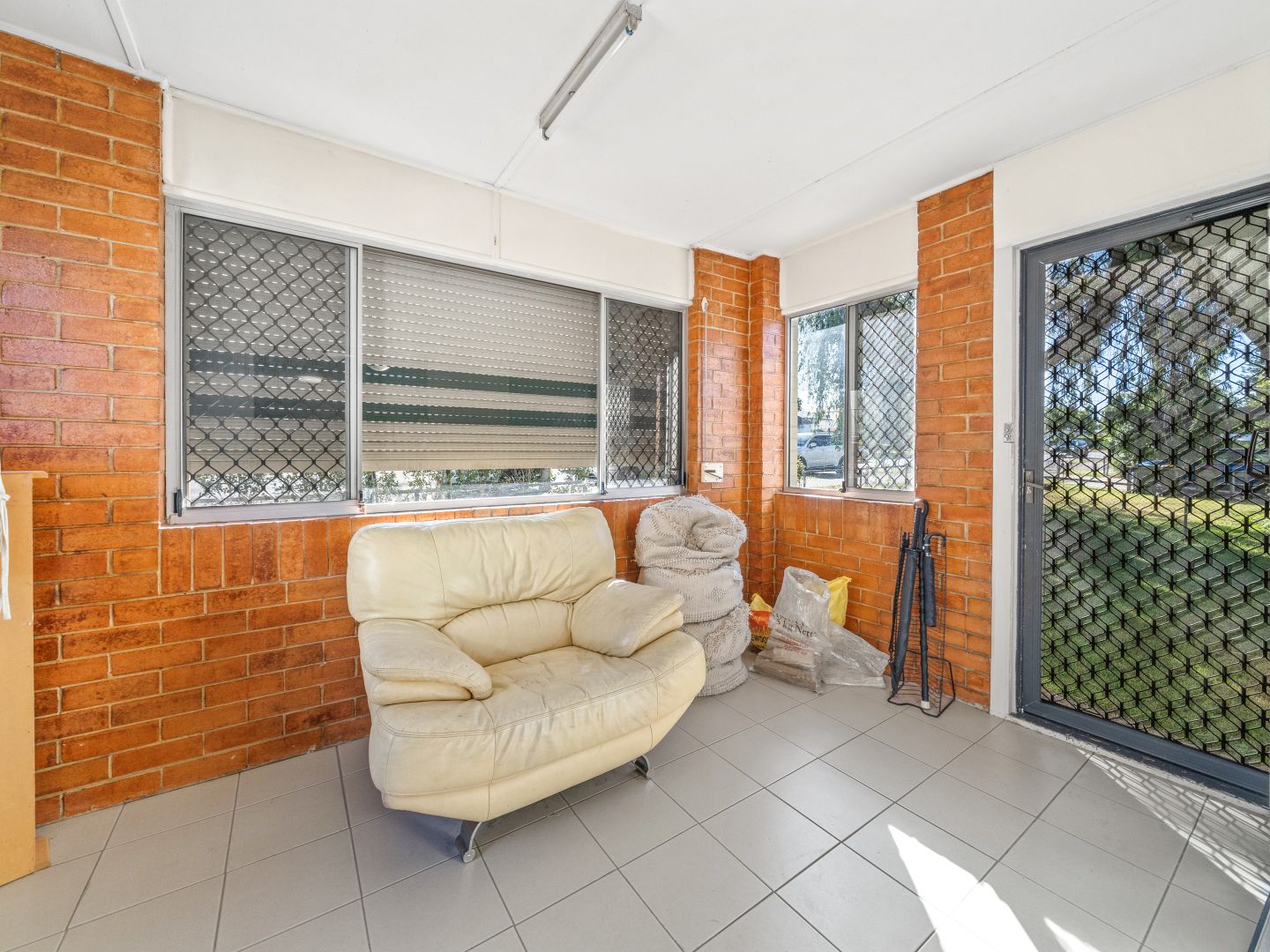 42 Raceview Street, Raceview QLD 4305, Image 1