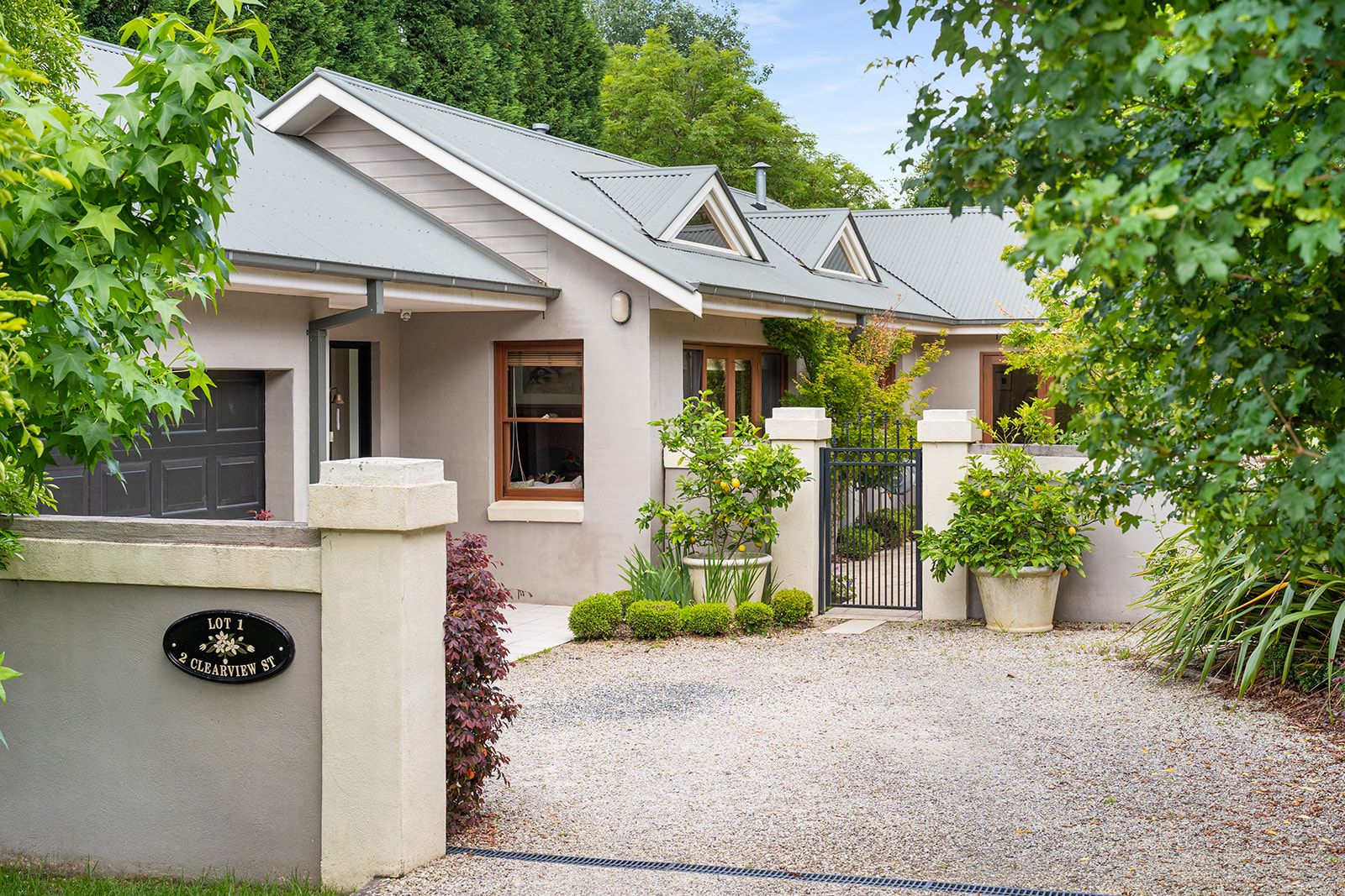 3 bedrooms House in 2 Clearview Street BOWRAL NSW, 2576