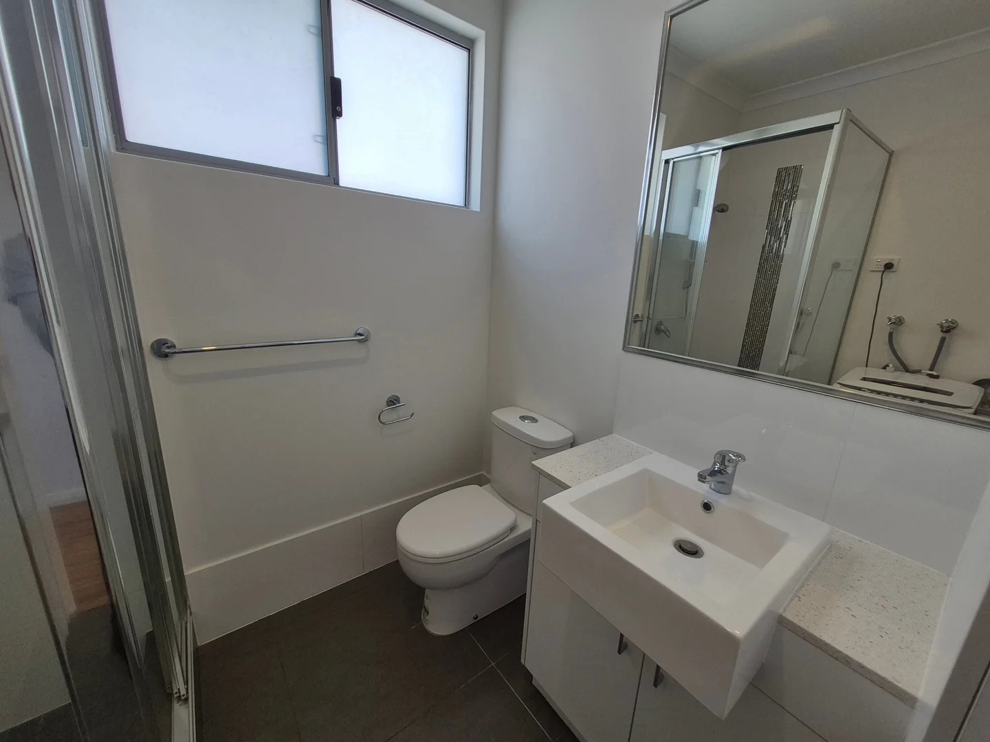 Additional image 26 of 5/360 hardey road, Cloverdale WA 6105