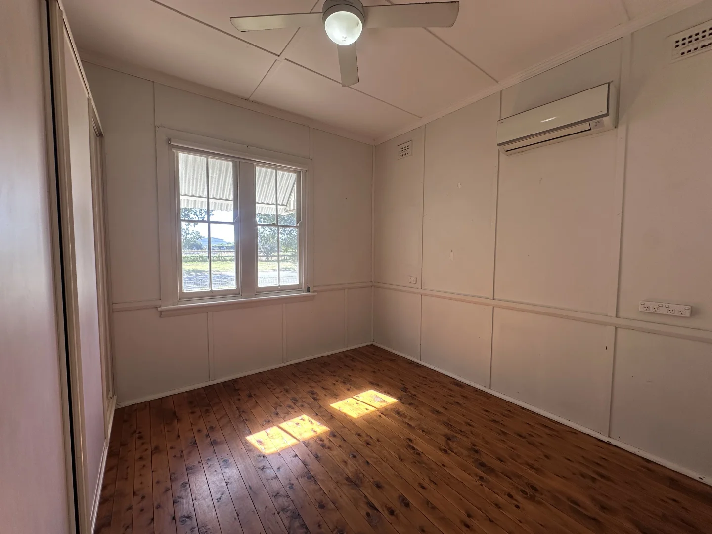 Additional image 4 of 18 Bullecourt Street, Cootamundra NSW 2590