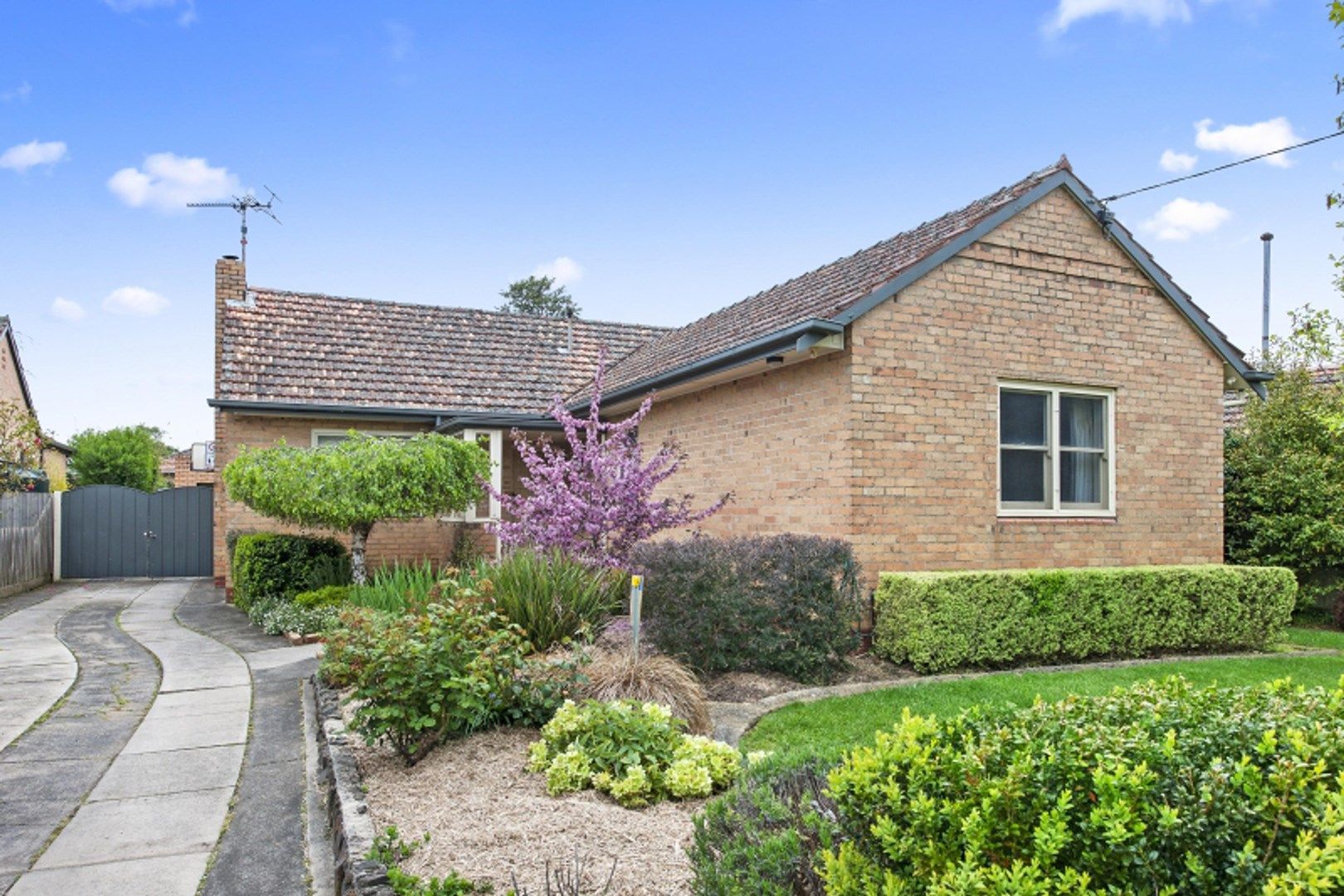 10 Waller Avenue, Newington VIC 3350, Image 0