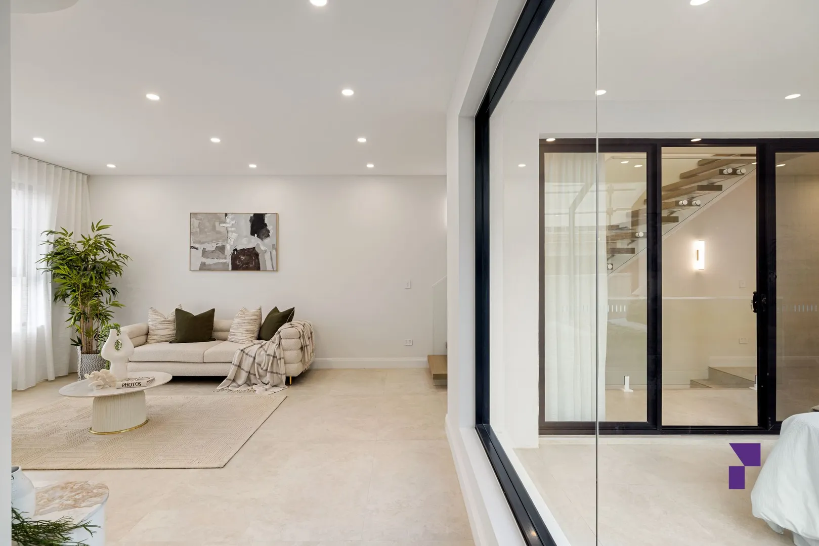 House in Greenacre - View 5
