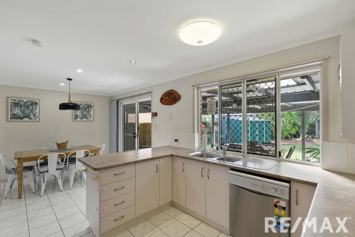 43 Snapper Street, Kawungan QLD 4655, Image 2