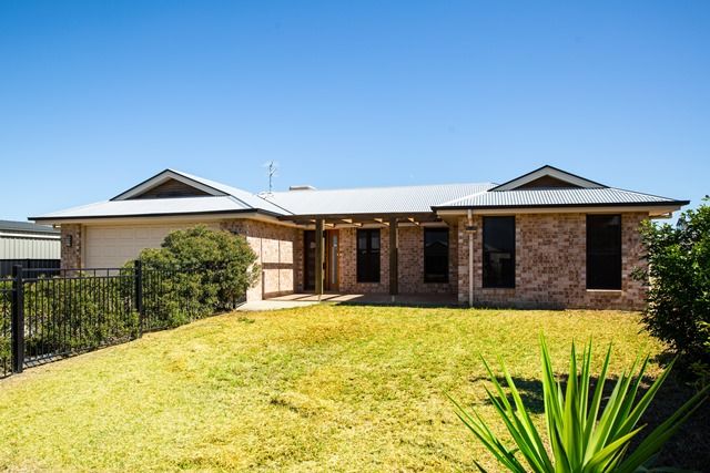 5 TATE PLACE, Roma QLD 4455, Image 0