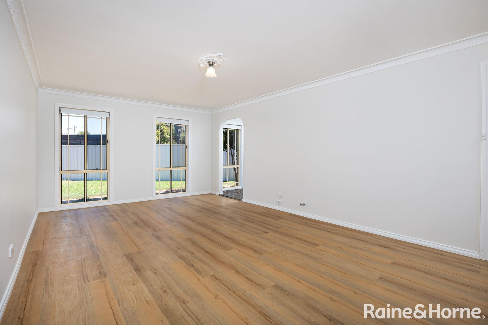 3/58 Cutler Avenue, Kooringal NSW 2650, Image 1