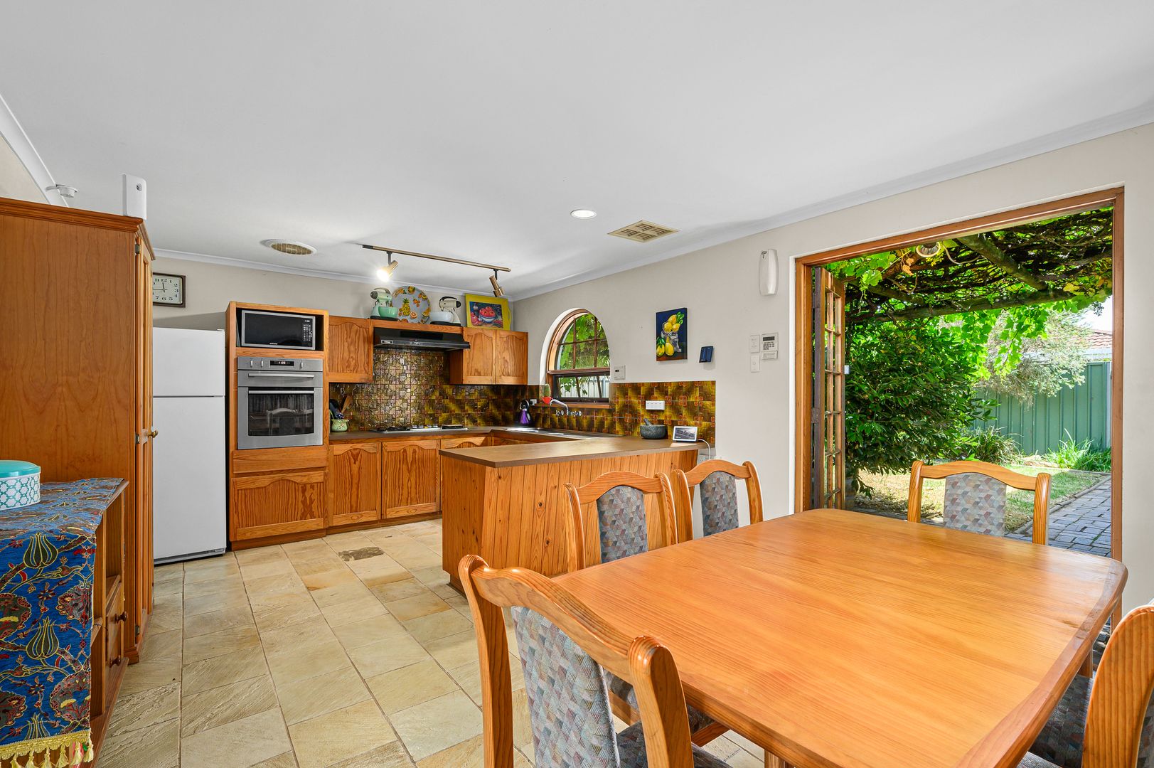 55 Cliff Avenue, Port Noarlunga South SA 5167, Image 2