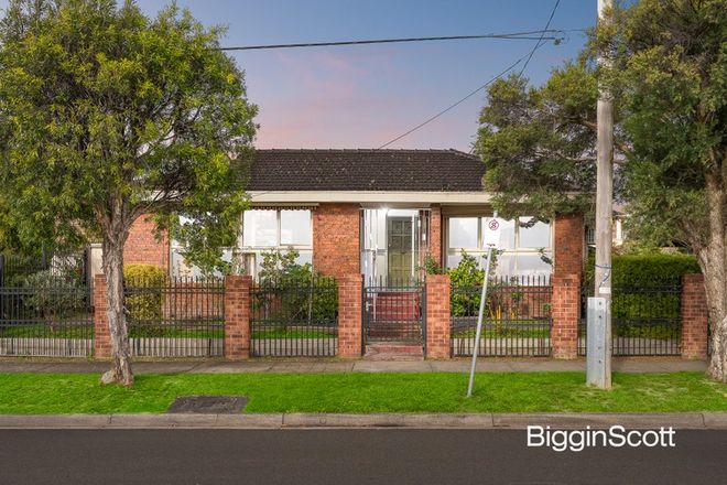 Picture of 252 Gallaghers Road, GLEN WAVERLEY VIC 3150