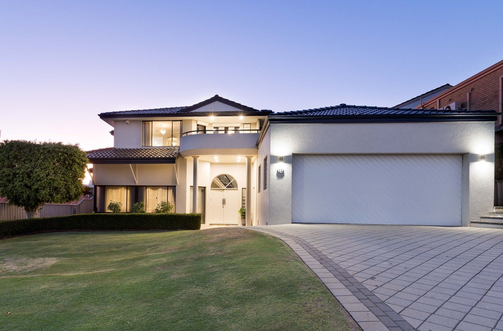 4 bedrooms House in 23 Waring Way KARDINYA WA, 6163
