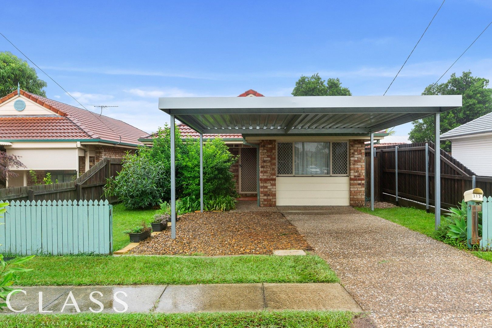 4 bedrooms House in 313 Stanley Road CARINA QLD, 4152