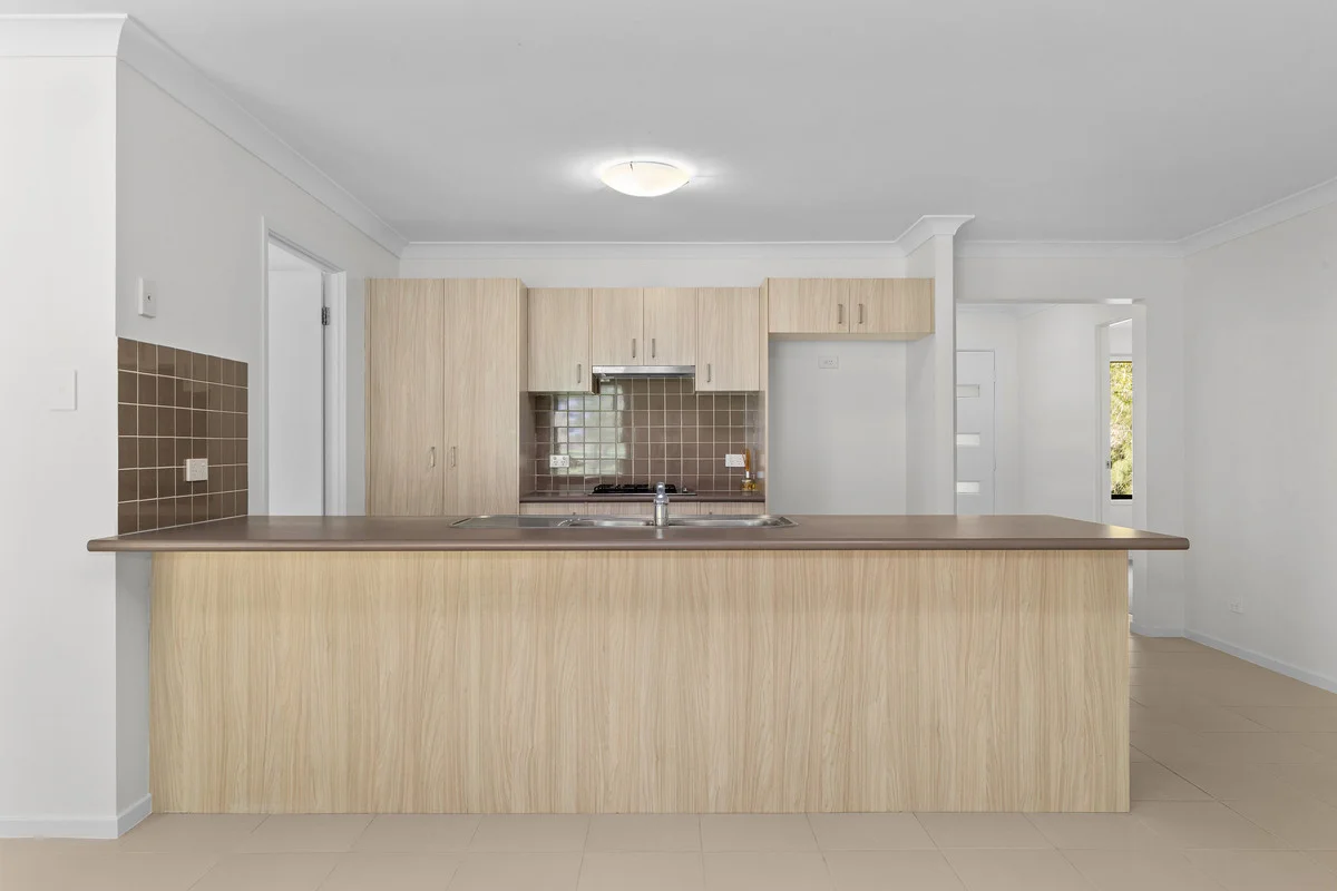 Additional image 3 of 27 Stonebridge Drive, Cessnock NSW 2325