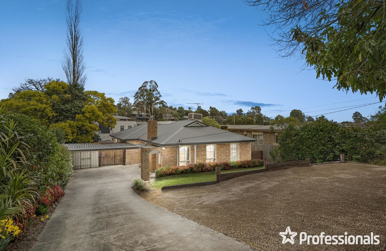 23 Huntingdale Drive, Chirnside Park VIC 3116, Image 1