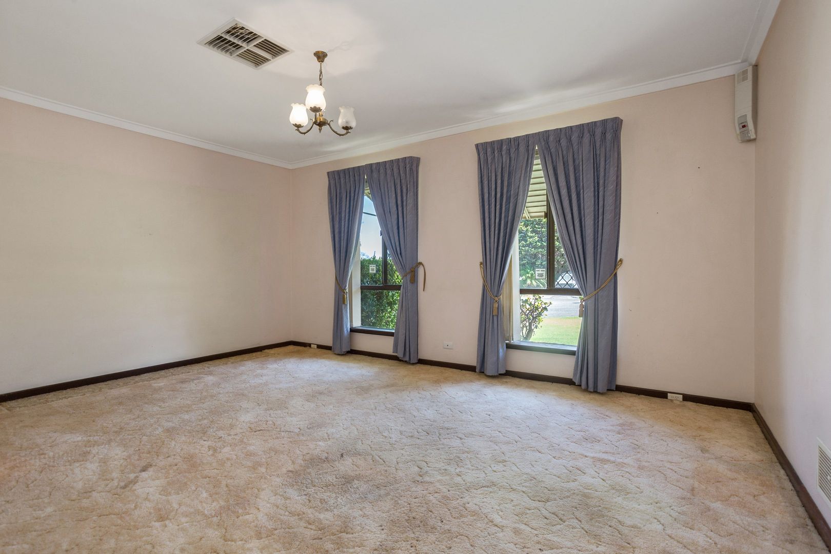 2A Monterey Court, Kardinya WA 6163, Image 1