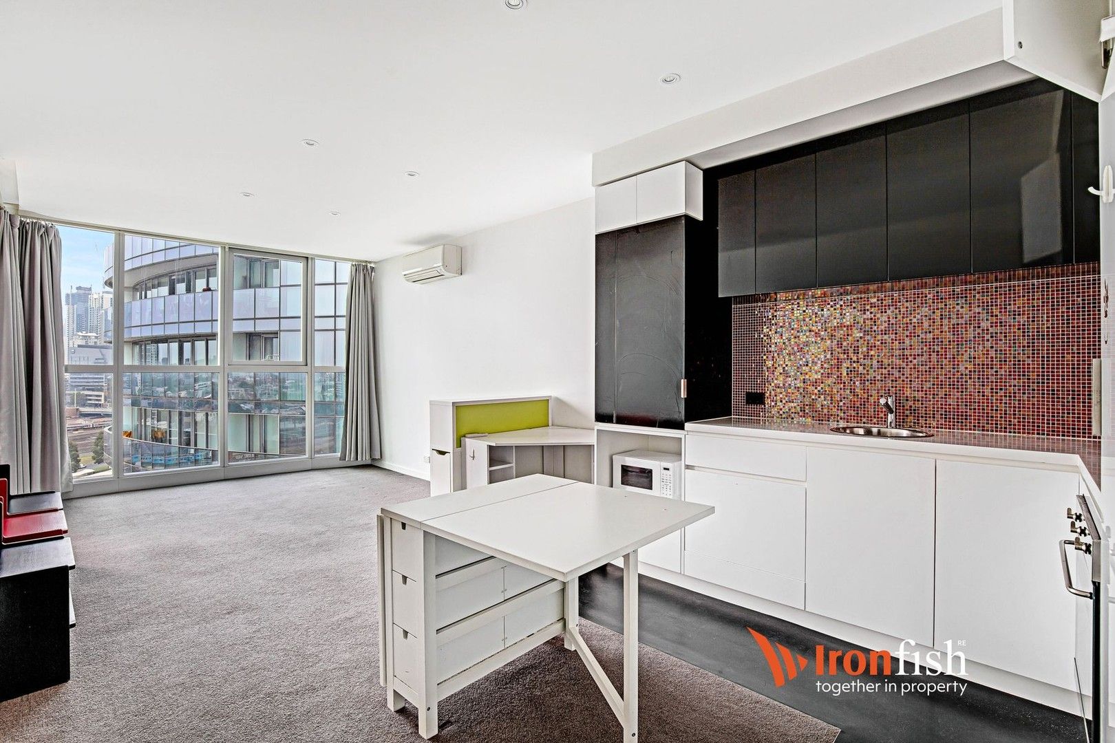 1 bedrooms Apartment / Unit / Flat in L16/241 Harbour Esplanade DOCKLANDS VIC, 3008