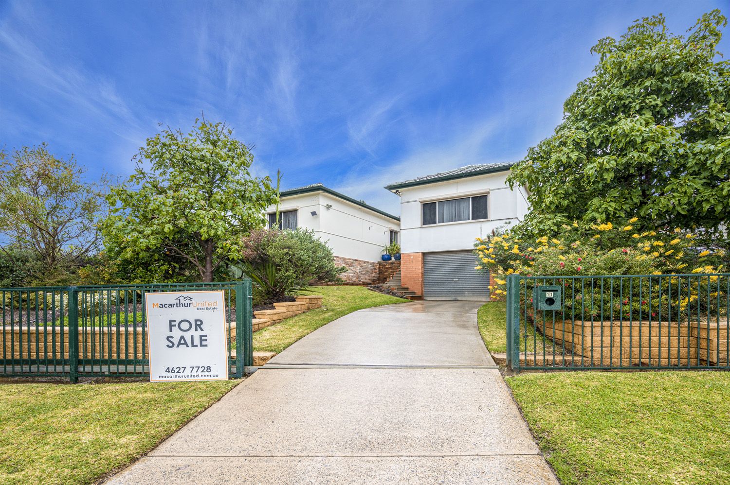 4 bedrooms House in 11 High Street CAMPBELLTOWN NSW, 2560
