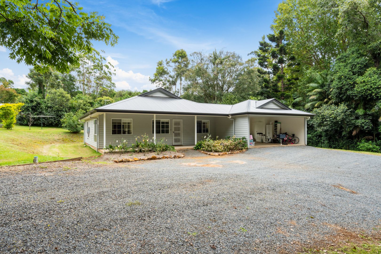 172 Hartley Road, Tamborine Mountain Property History & Address