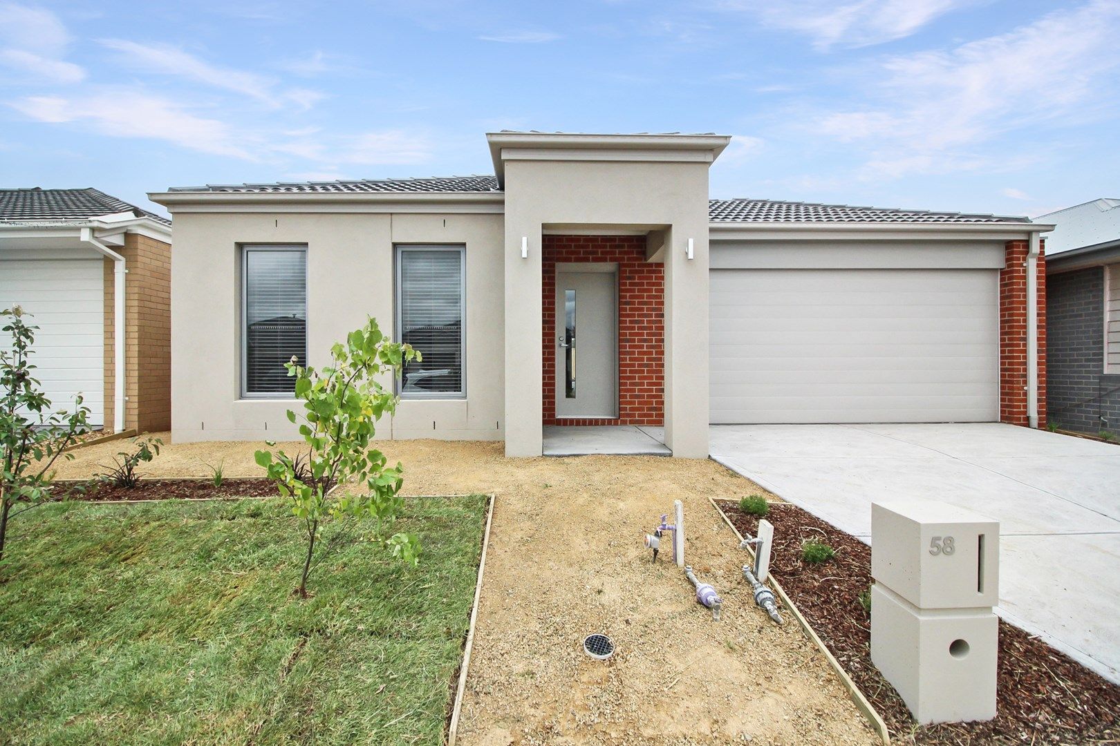 4 bedrooms House in 58 Element Circuit ARMSTRONG CREEK VIC, 3217