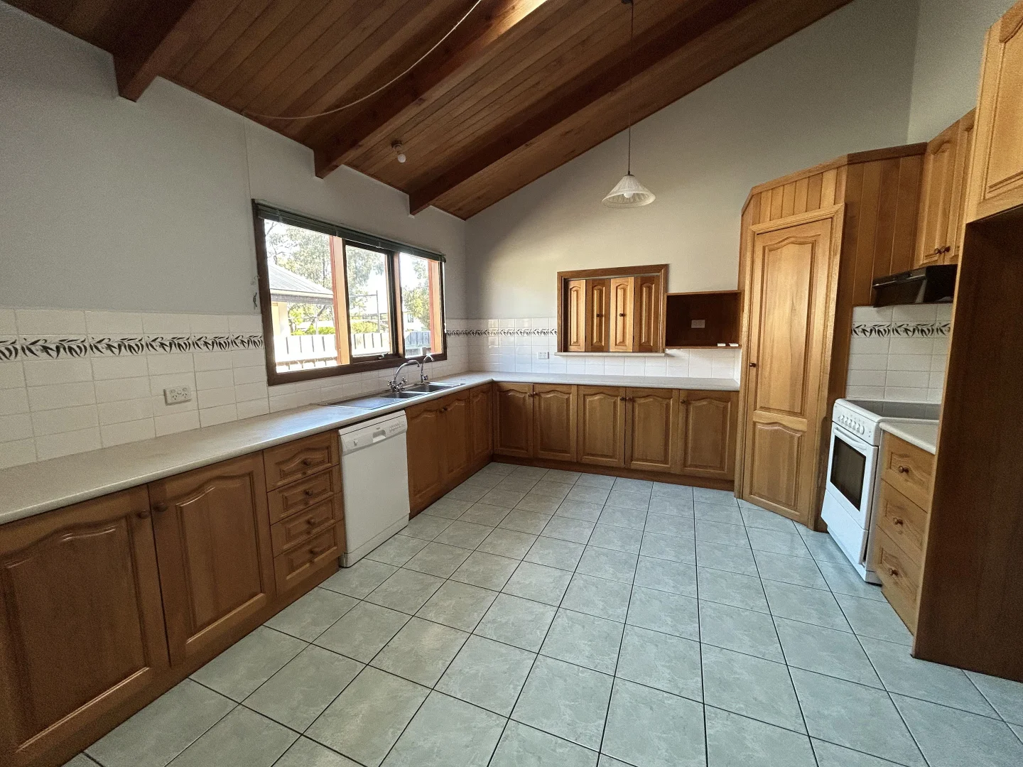 Additional image 5 of 33 Lavington Street, Inverloch VIC 3996