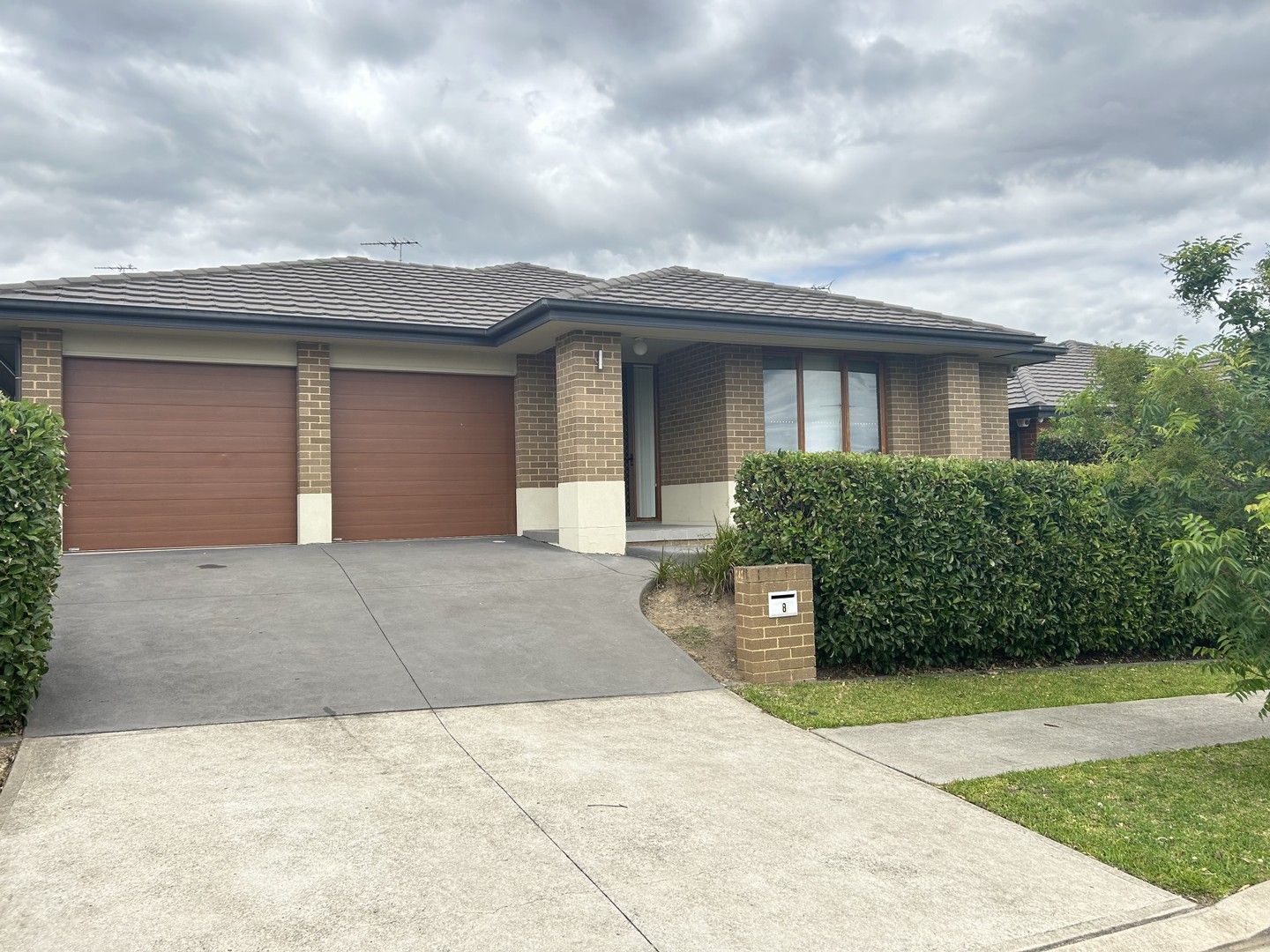 8 Sunrise Terrace, Glenmore Park NSW 2745 House For Rent Domain