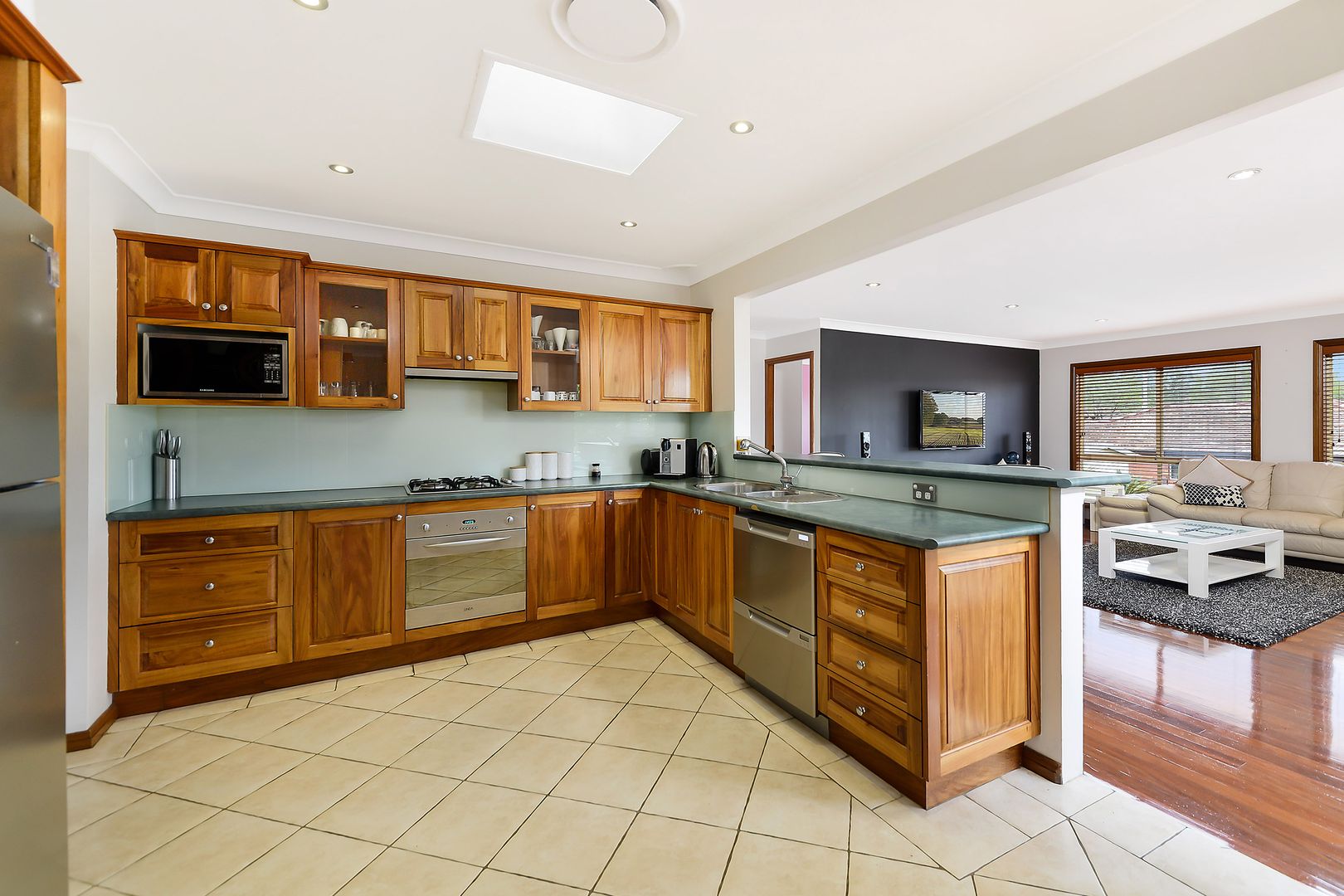 76 Denman Road, Georges Hall NSW 2198, Image 2