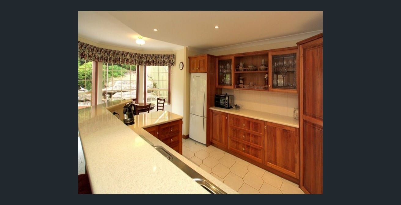 12 The Parkway, Aberfoyle Park SA 5159 House For Rent 650 Domain