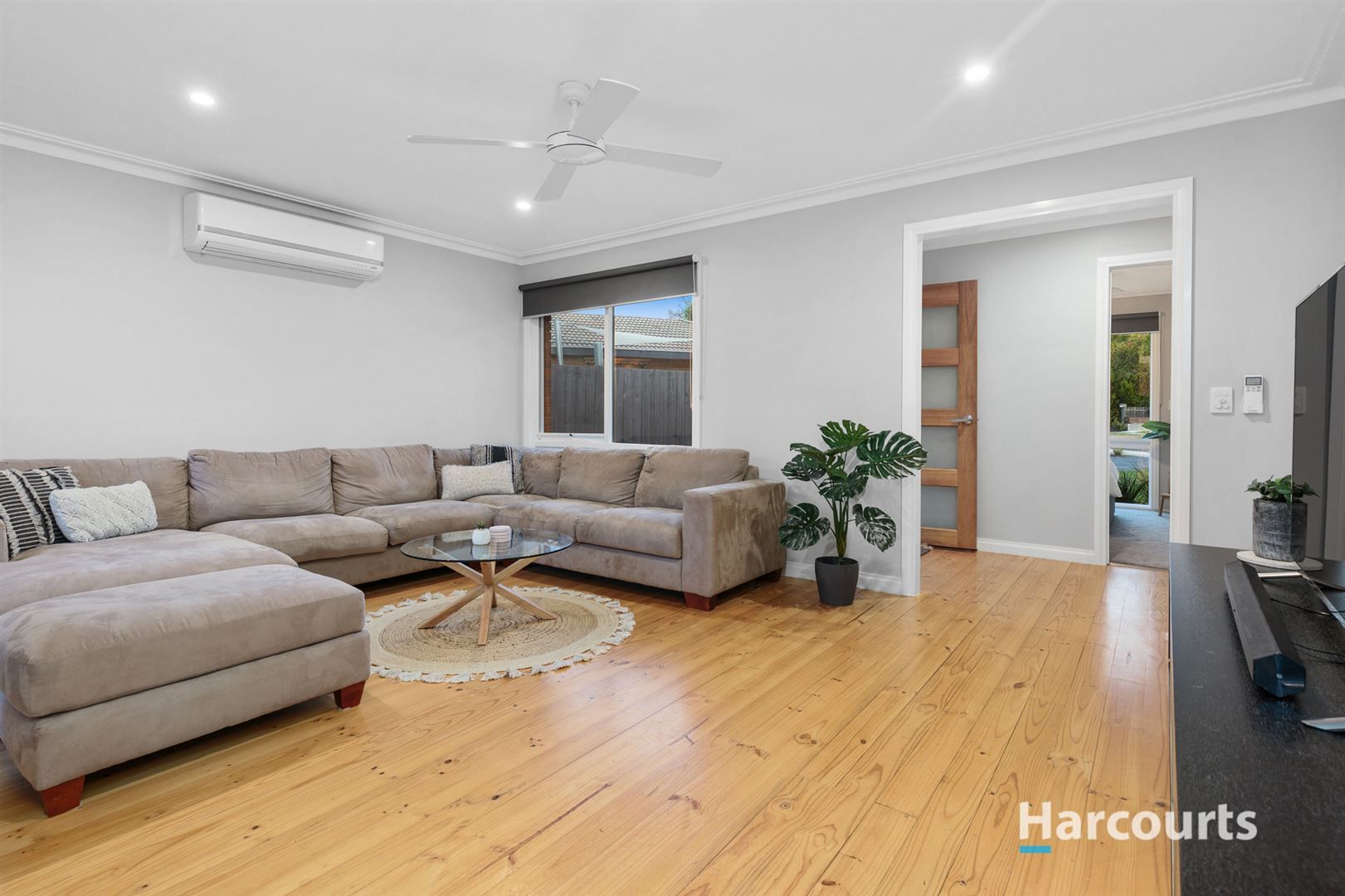 1/9 Paulette Court, Scoresby VIC 3179, Image 1