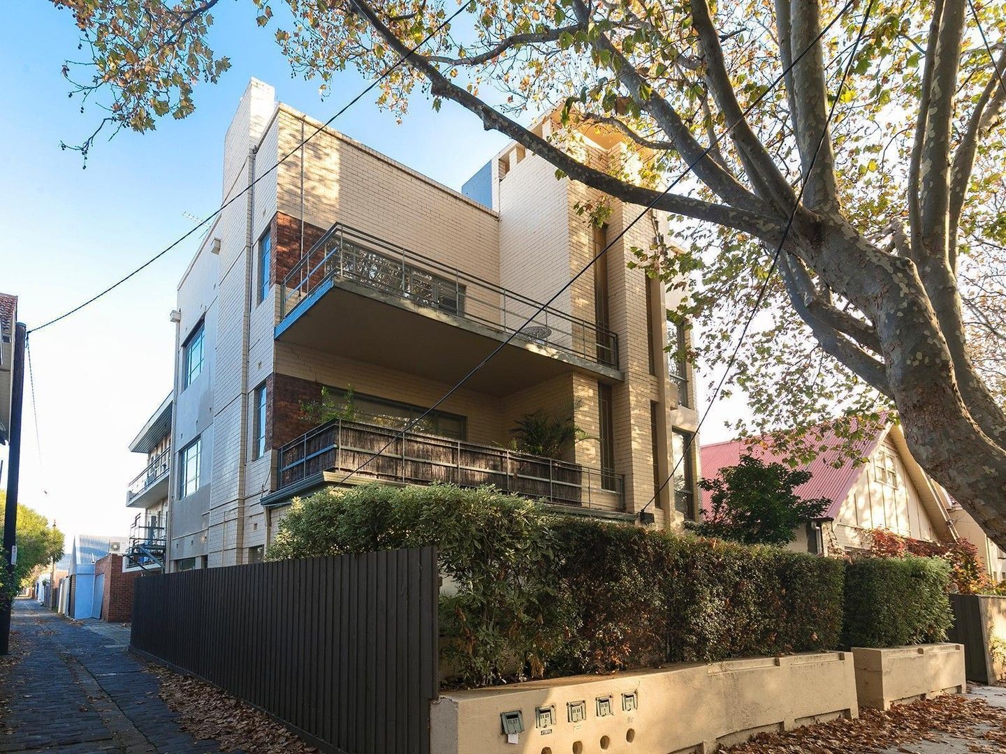 1 bedrooms Apartment / Unit / Flat in 5/3 Meredith Street ELWOOD VIC, 3184